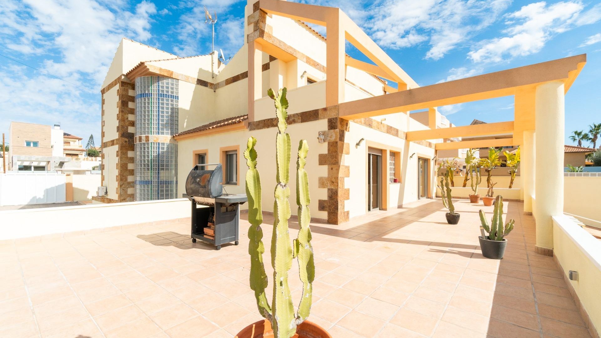 Wederverkoop - Villa - Torrevieja - Aguas Nuevas