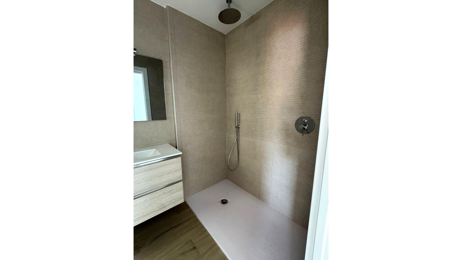 Wederverkoop - Villa - Torrevieja - Aguas Nuevas