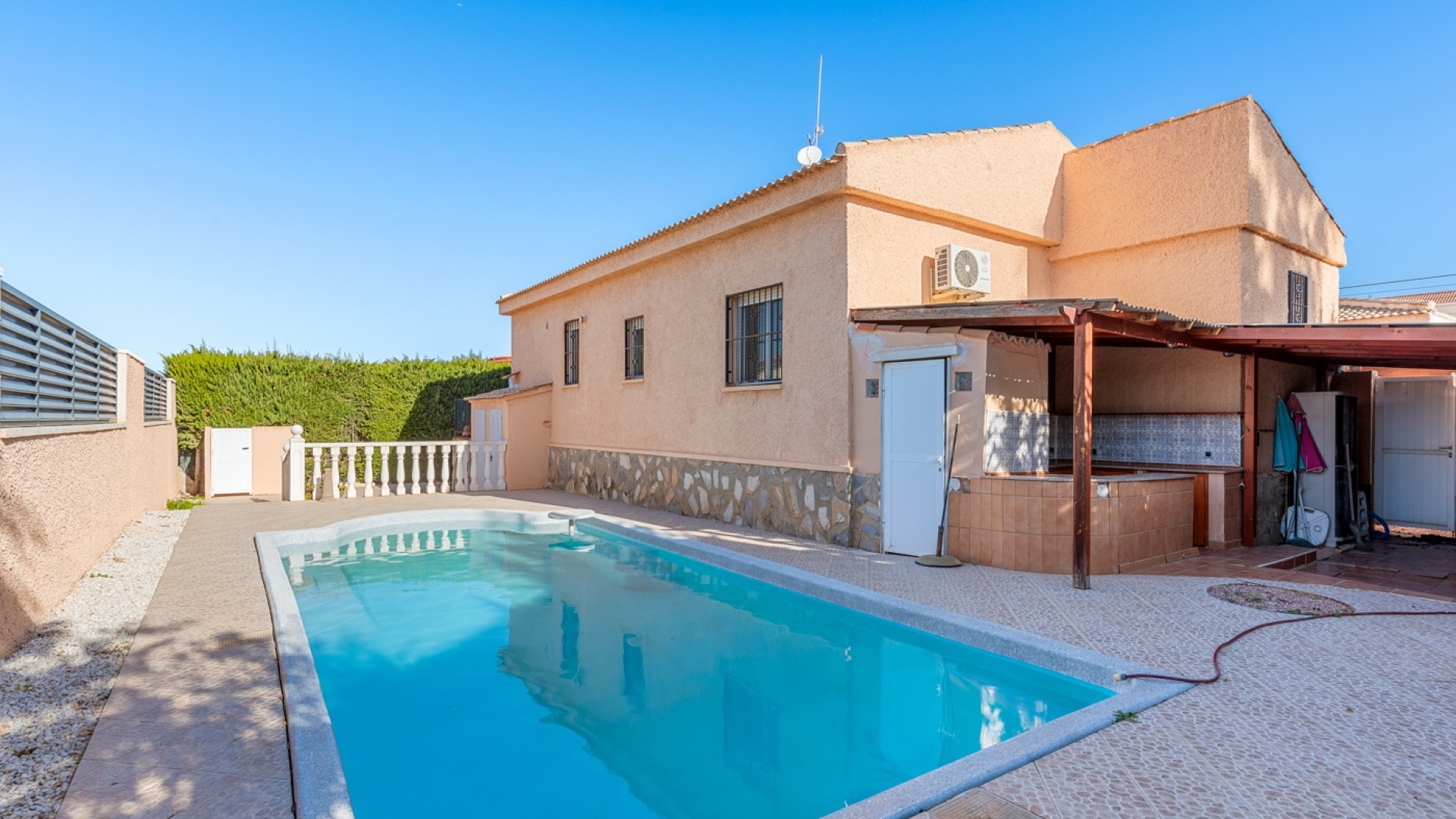 Wederverkoop - Villa - Torrevieja - El Chaparral