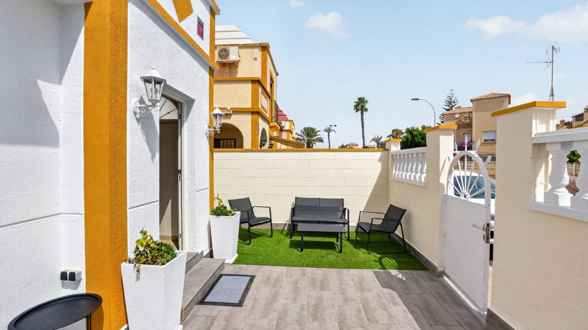 Wederverkoop - Villa - Torrevieja - jardin del mar