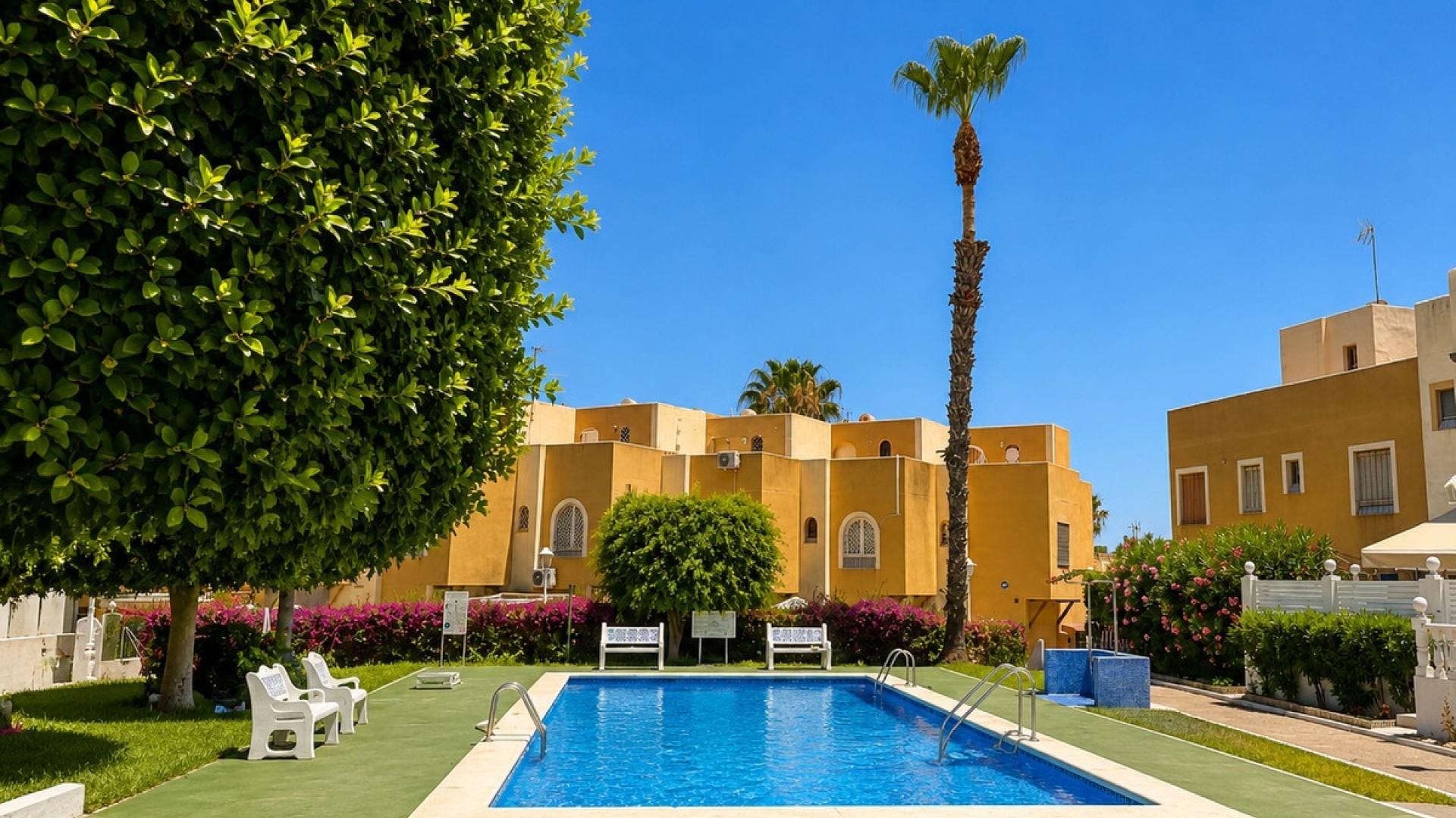 Wederverkoop - Villa - Torrevieja - La Mata