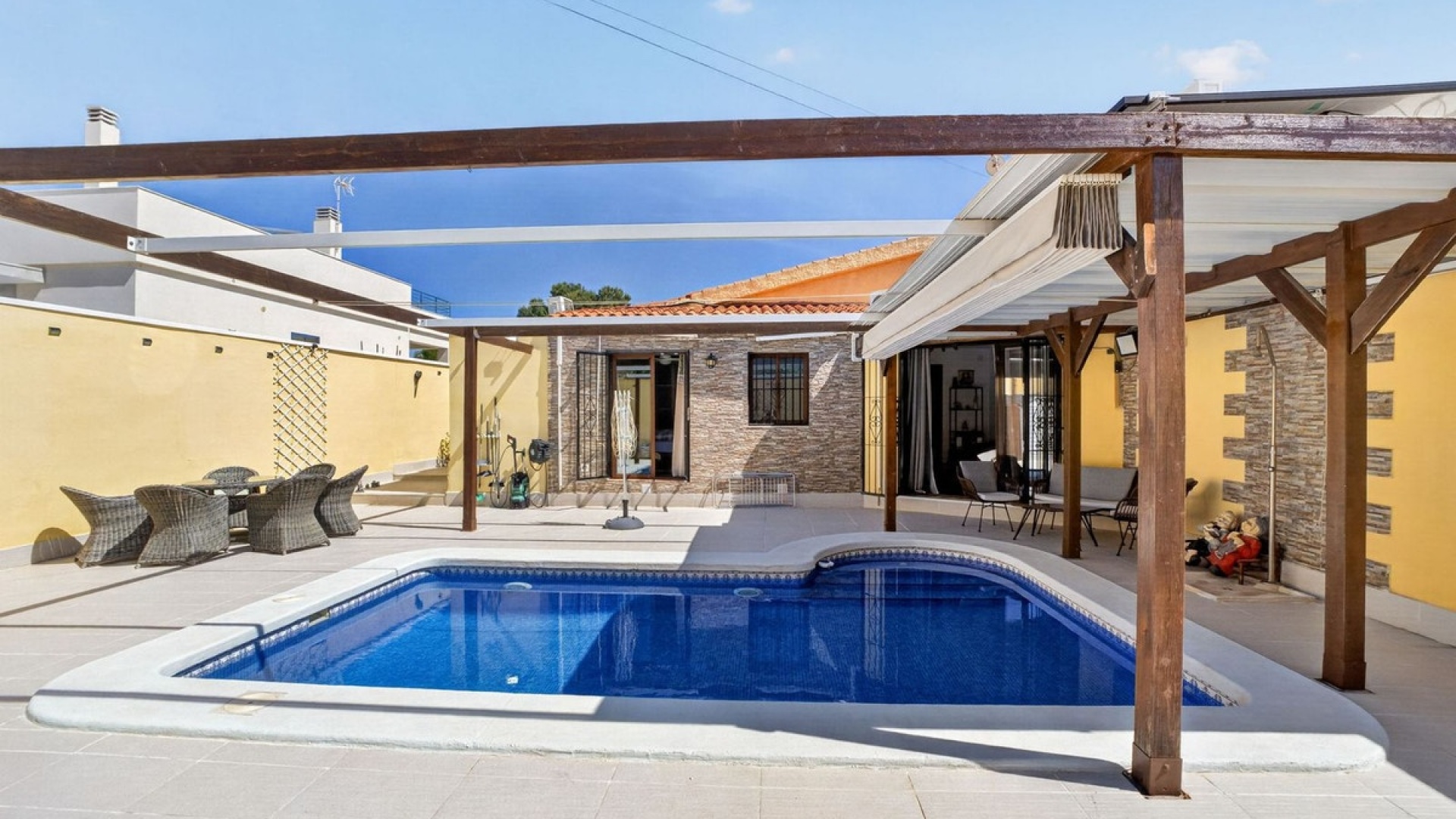 Wederverkoop - Villa - Torrevieja - Torrevieja Centro