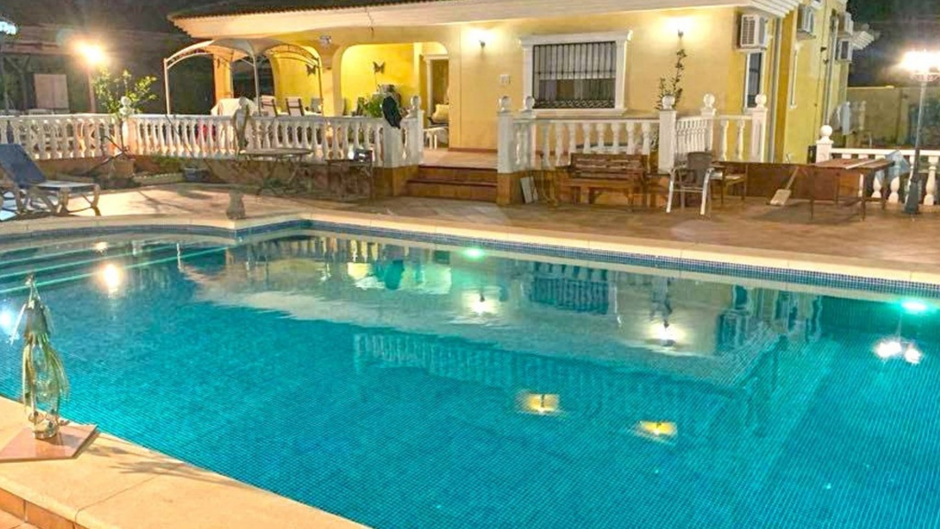 Wederverkoop - Villa - Torrevieja - Torrevieja Centro