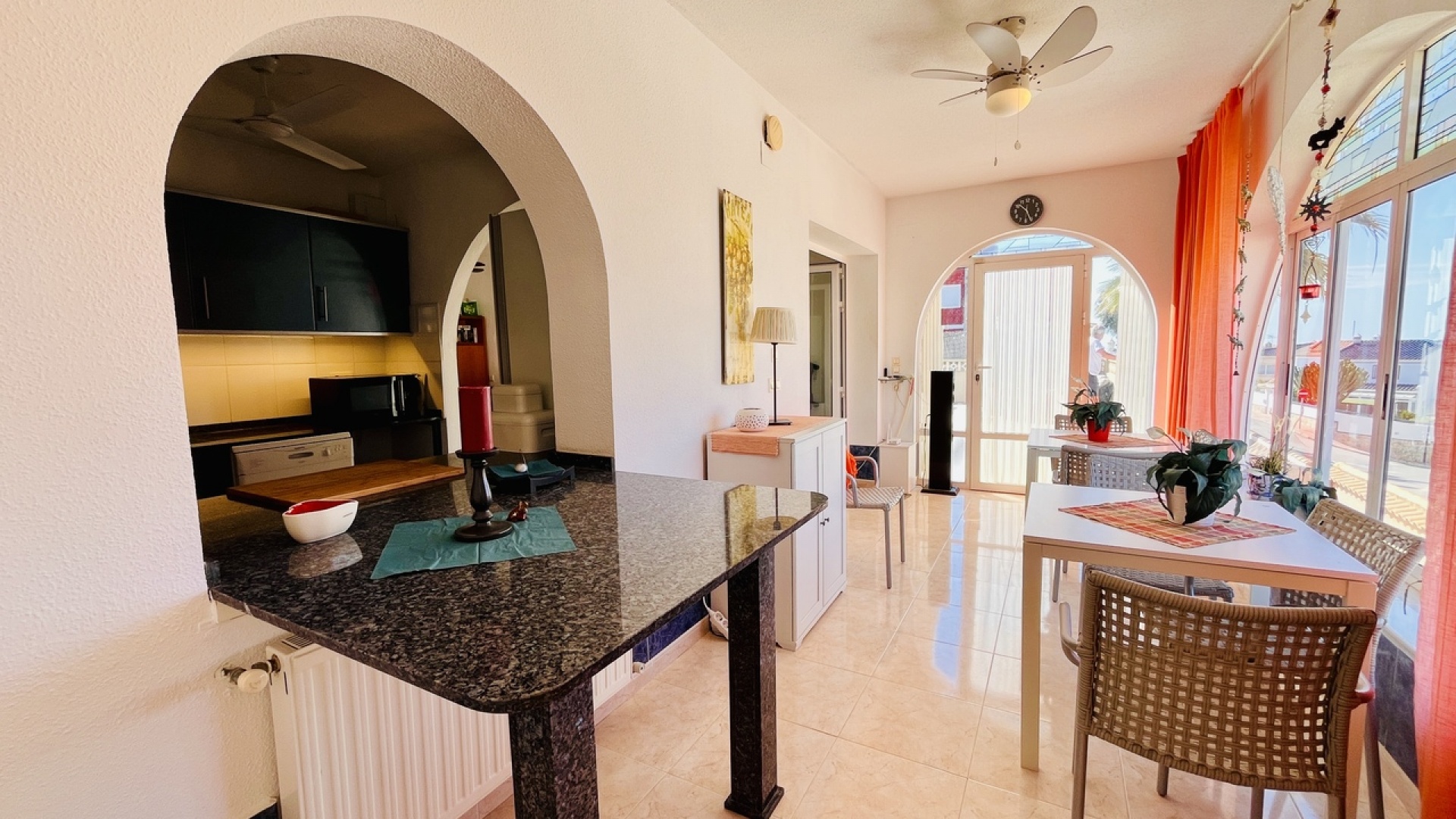 Wederverkoop - Villa - Villamartin - blue lagoon