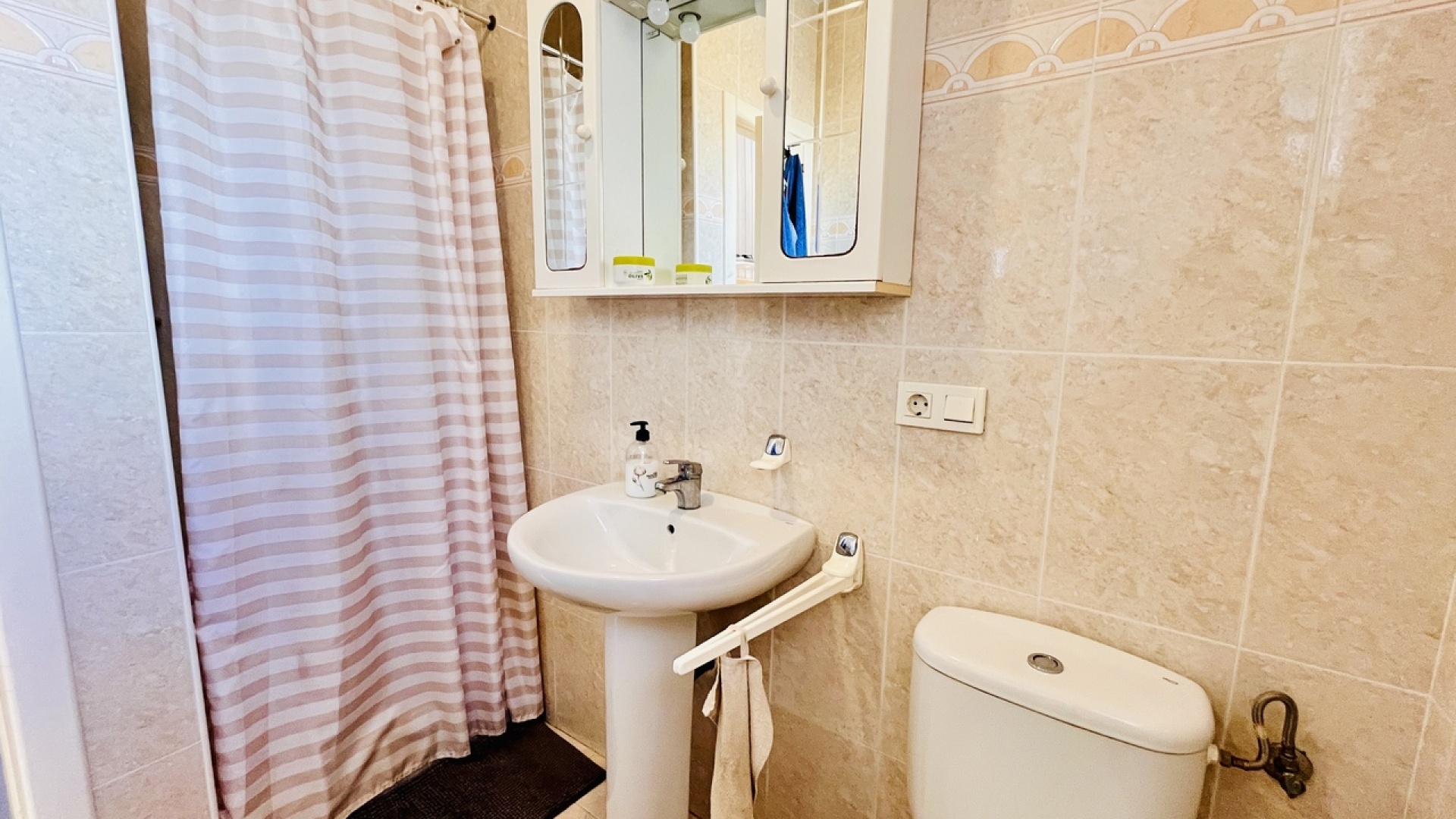 Wederverkoop - Villa - Villamartin - blue lagoon