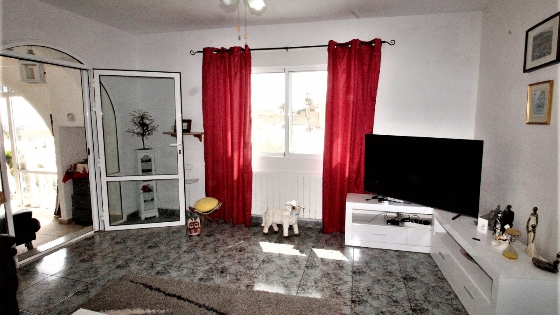 Wederverkoop - Villa - Villamartin - blue lagoon