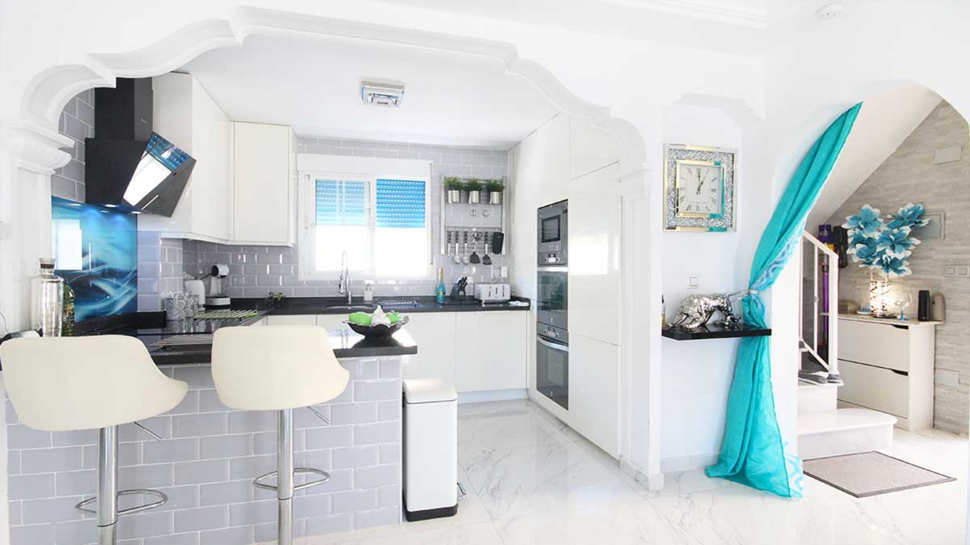 Wederverkoop - Villa - Villamartin - bosque de las lomas