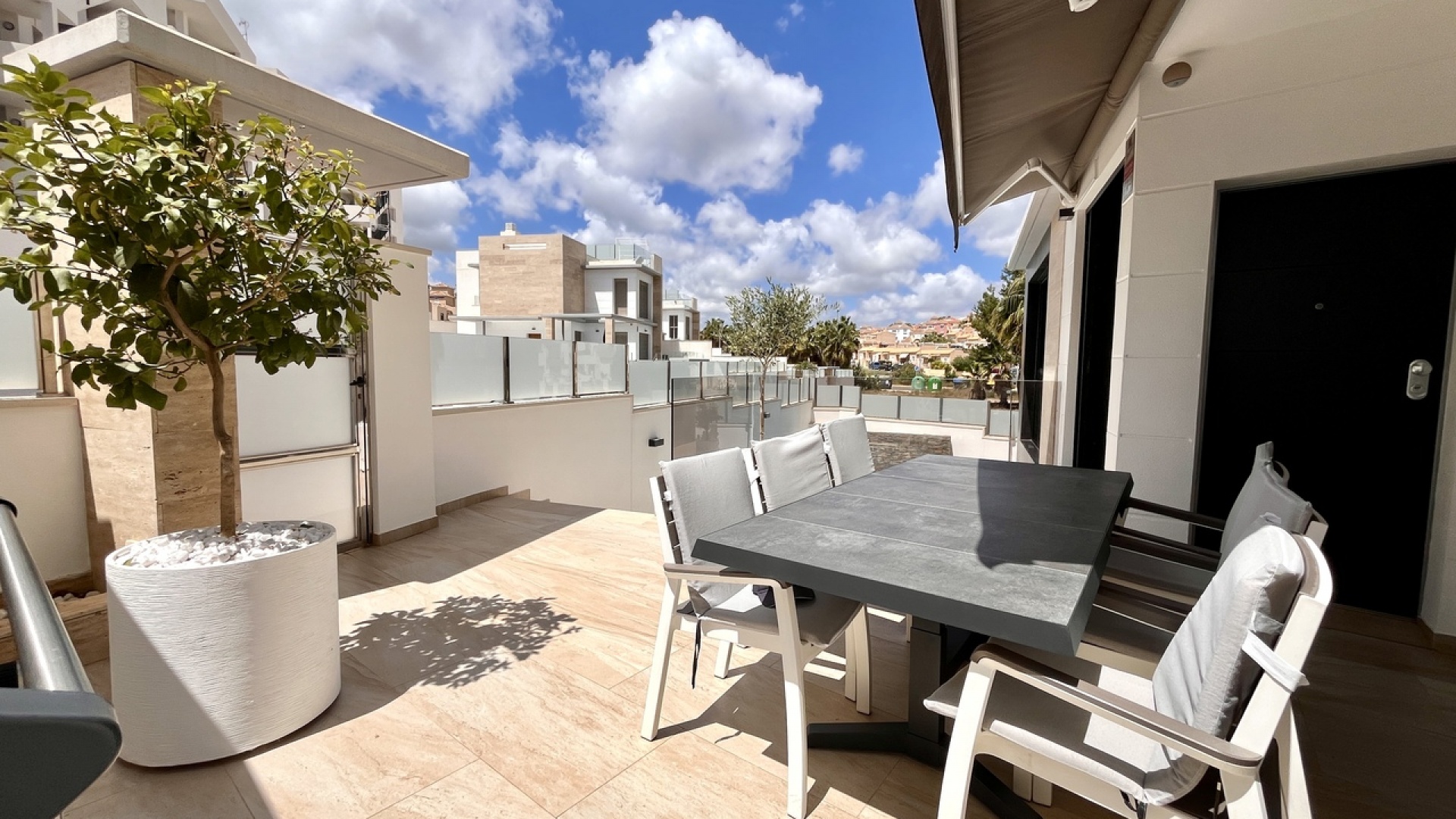 Wederverkoop - Villa - Villamartin - El Galan