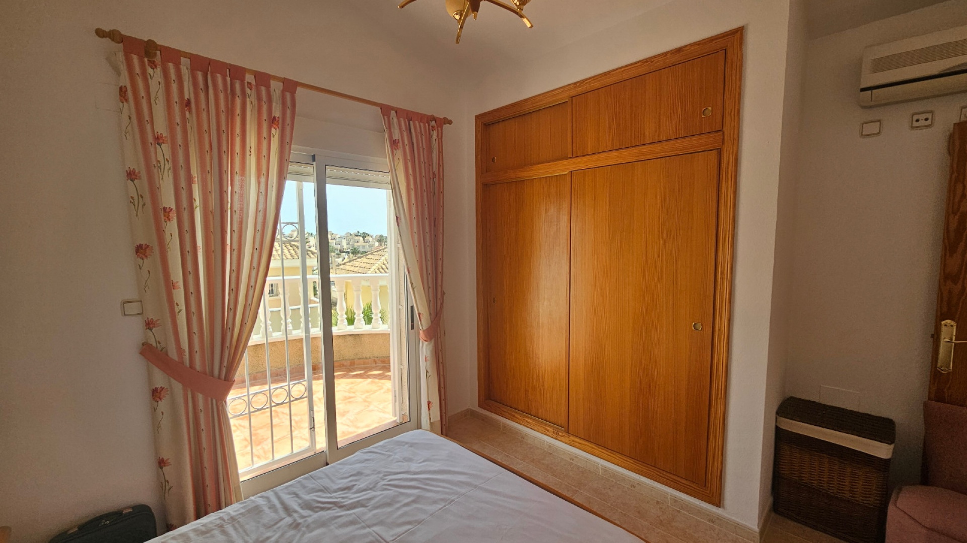 Wederverkoop - Villa - Villamartin - El Galan