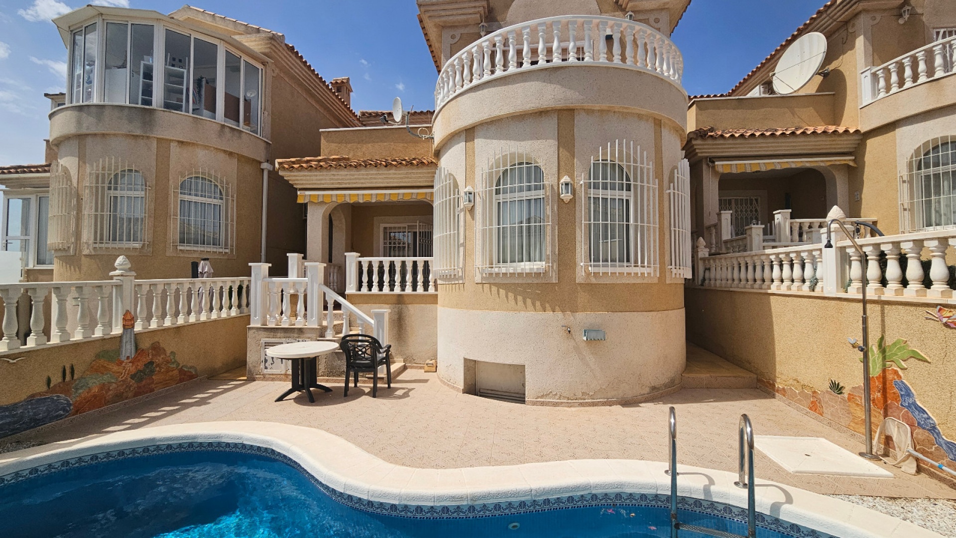 Wederverkoop - Villa - Villamartin - El Galan