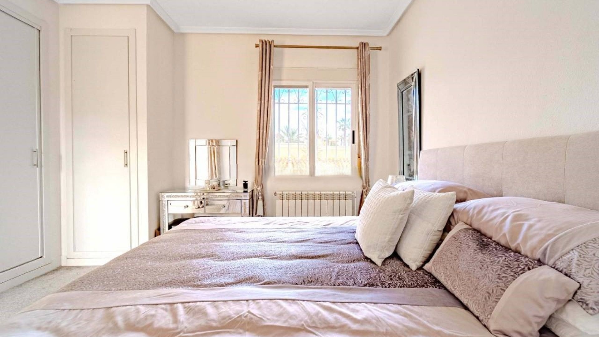 Wederverkoop - Villa - Villamartin - El Galan