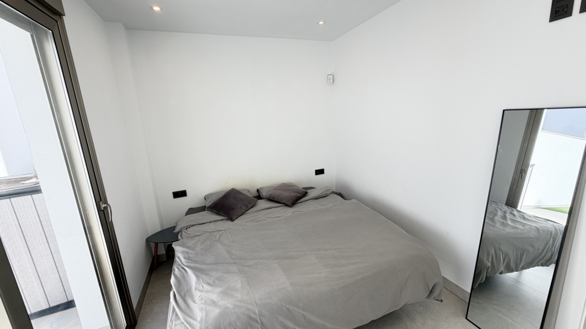 Wederverkoop - Villa - Villamartin - El Galan