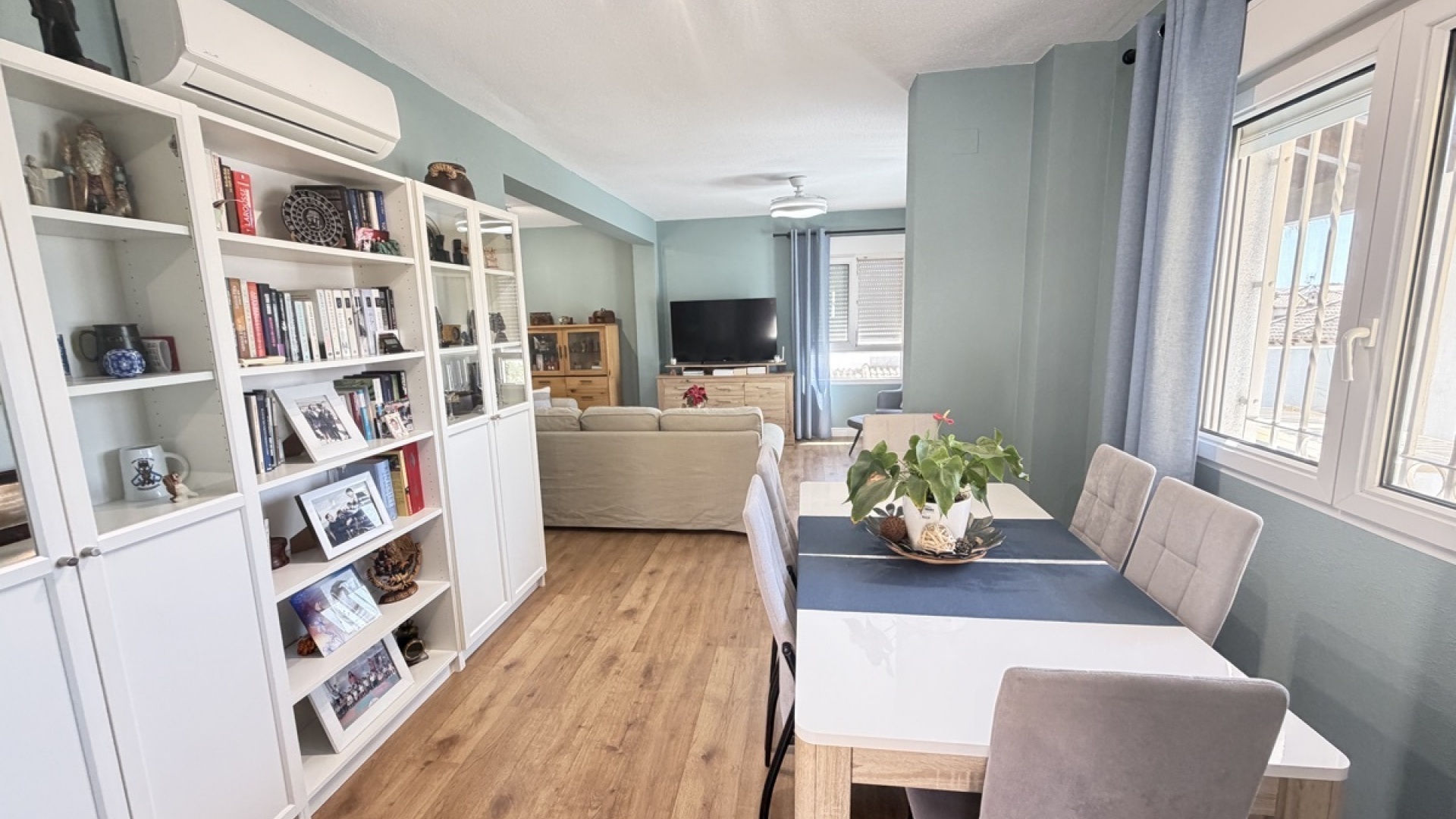 Wederverkoop - Villa - Villamartin - El Galan