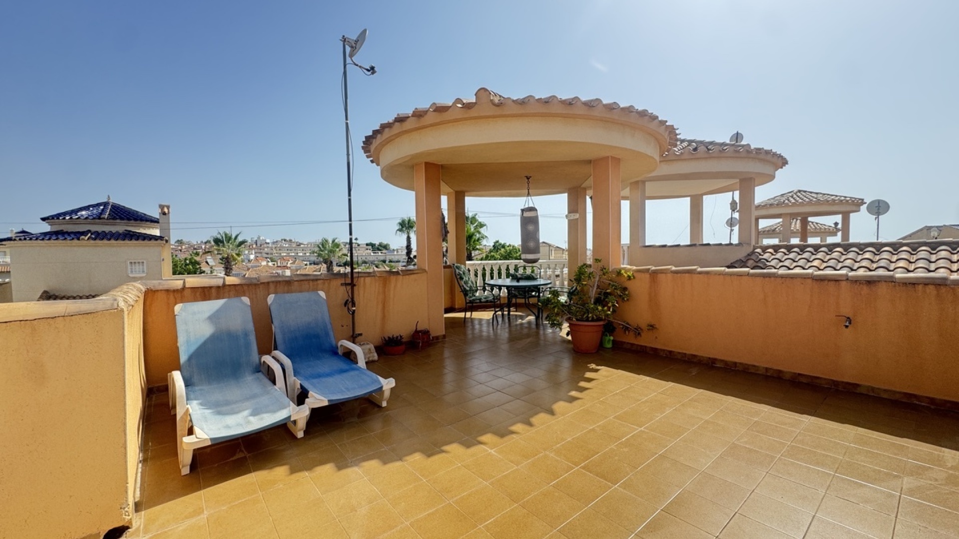 Wederverkoop - Villa - Villamartin - El Galan