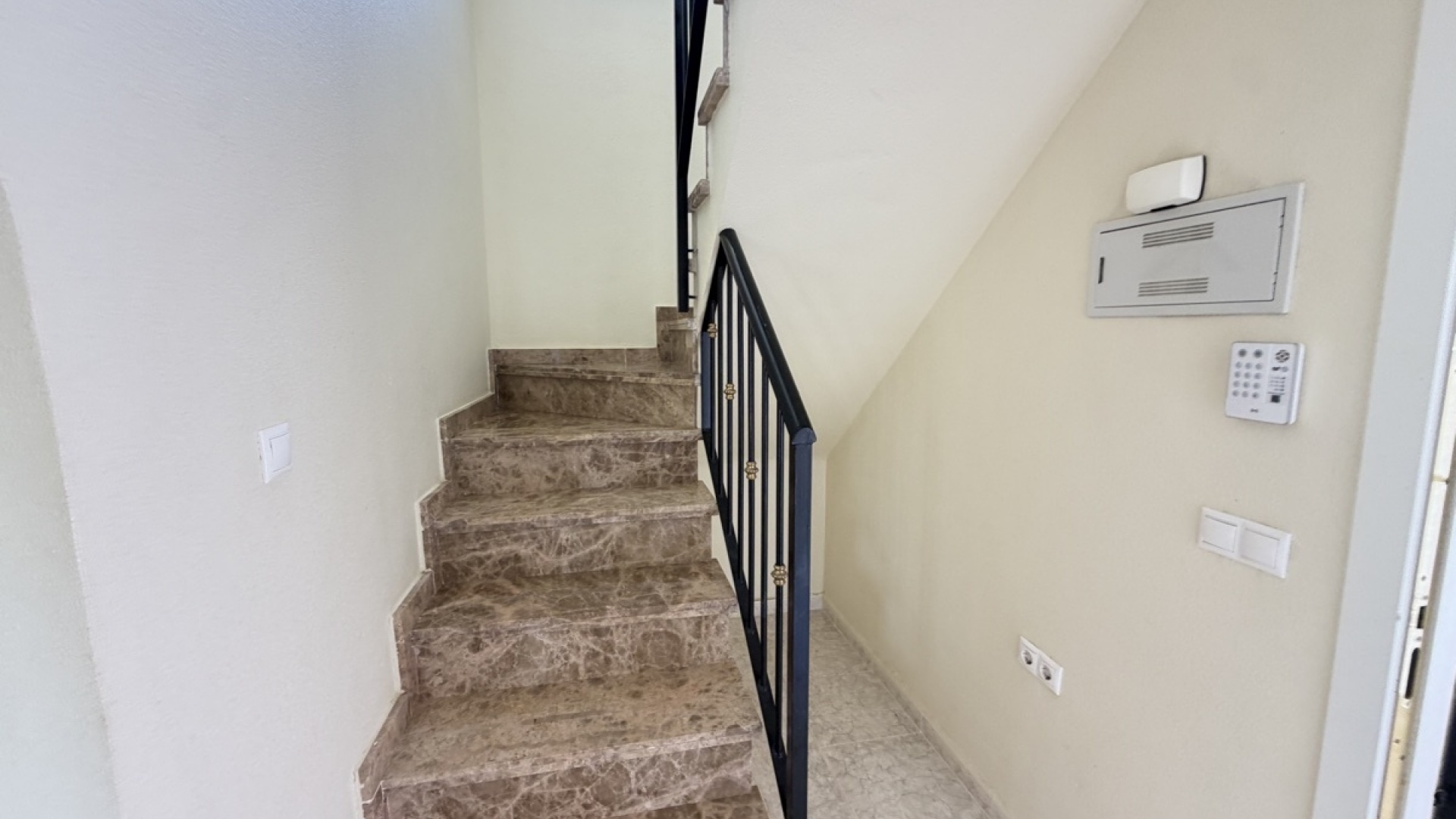 Wederverkoop - Villa - Villamartin - El Galan