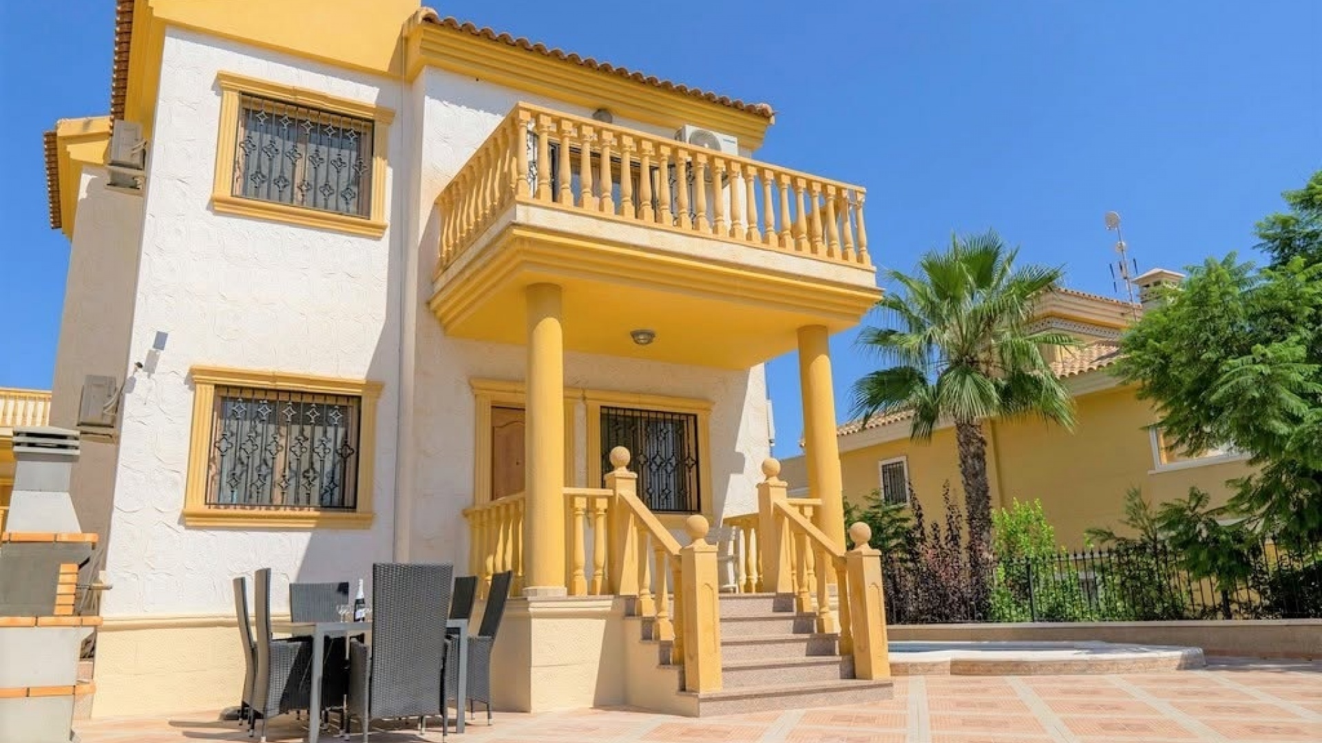 Wederverkoop - Villa - Villamartin - El Galan