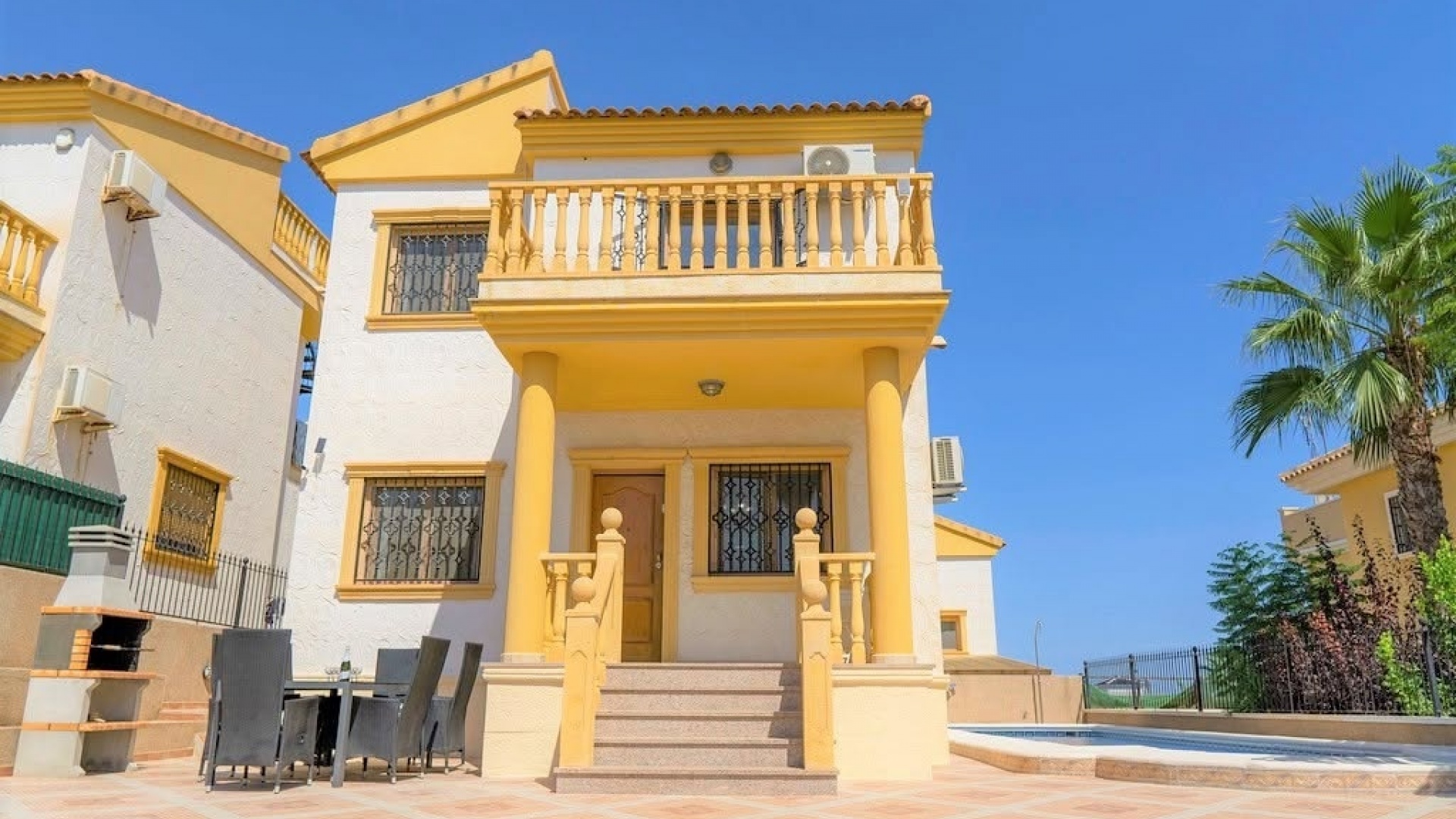 Wederverkoop - Villa - Villamartin - El Galan