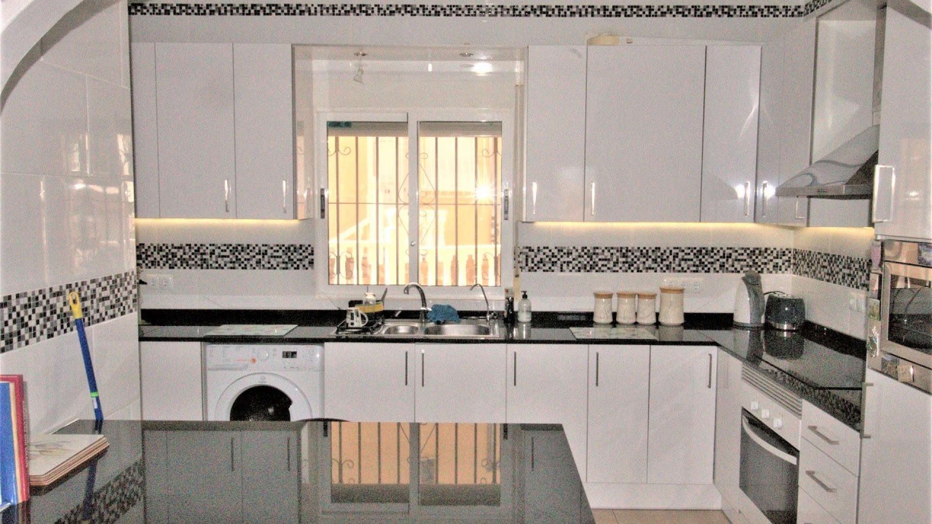 Wederverkoop - Villa - Villamartin - El Galan