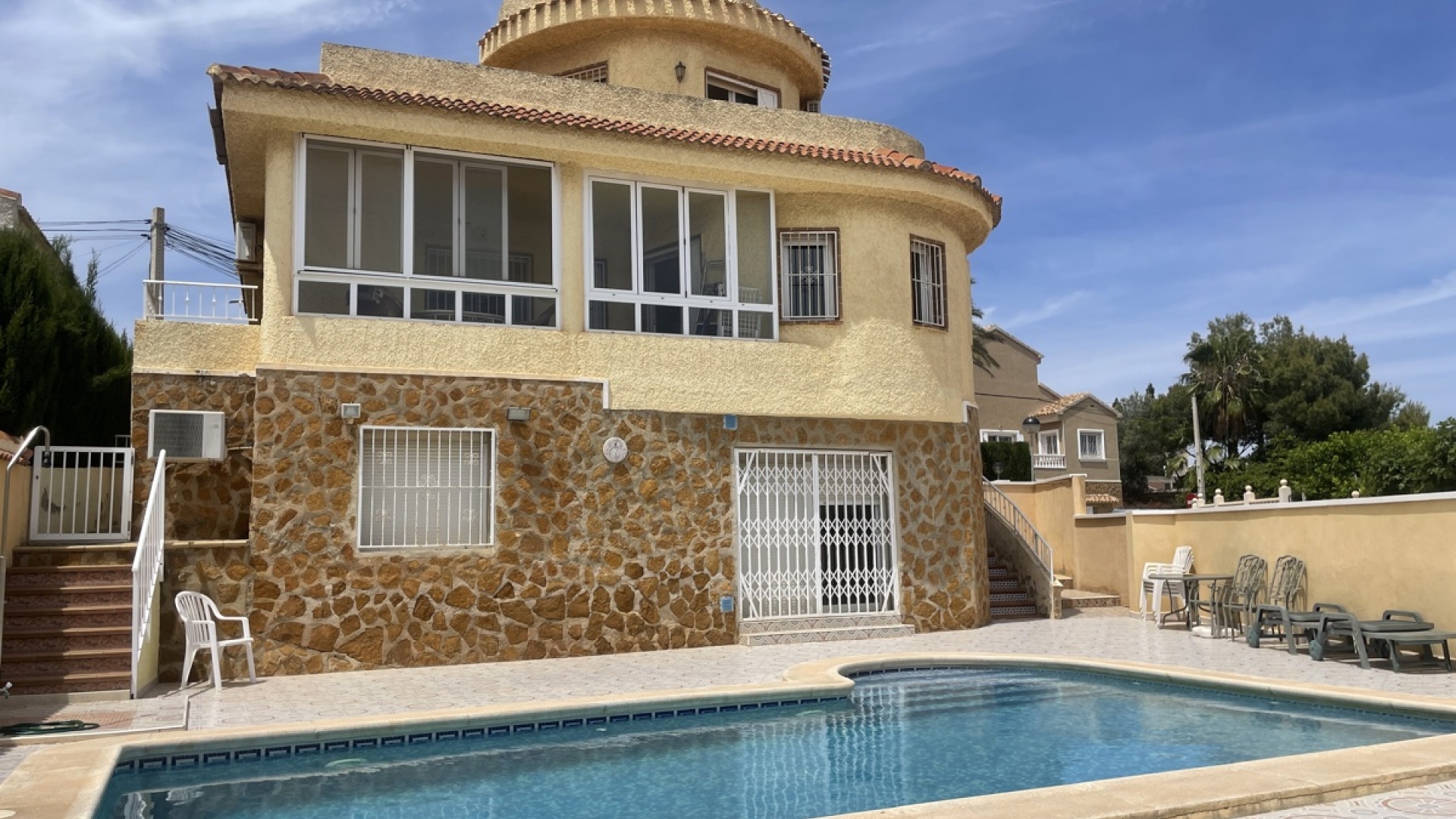 Wederverkoop - Villa - Villamartin - El Galan