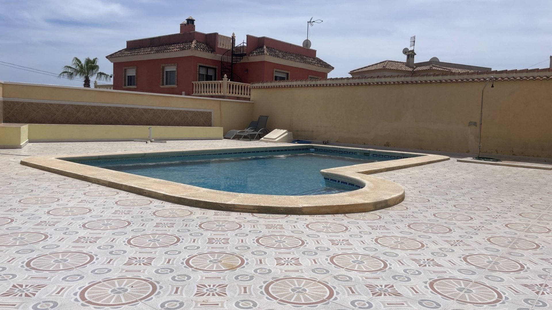 Wederverkoop - Villa - Villamartin - El Galan