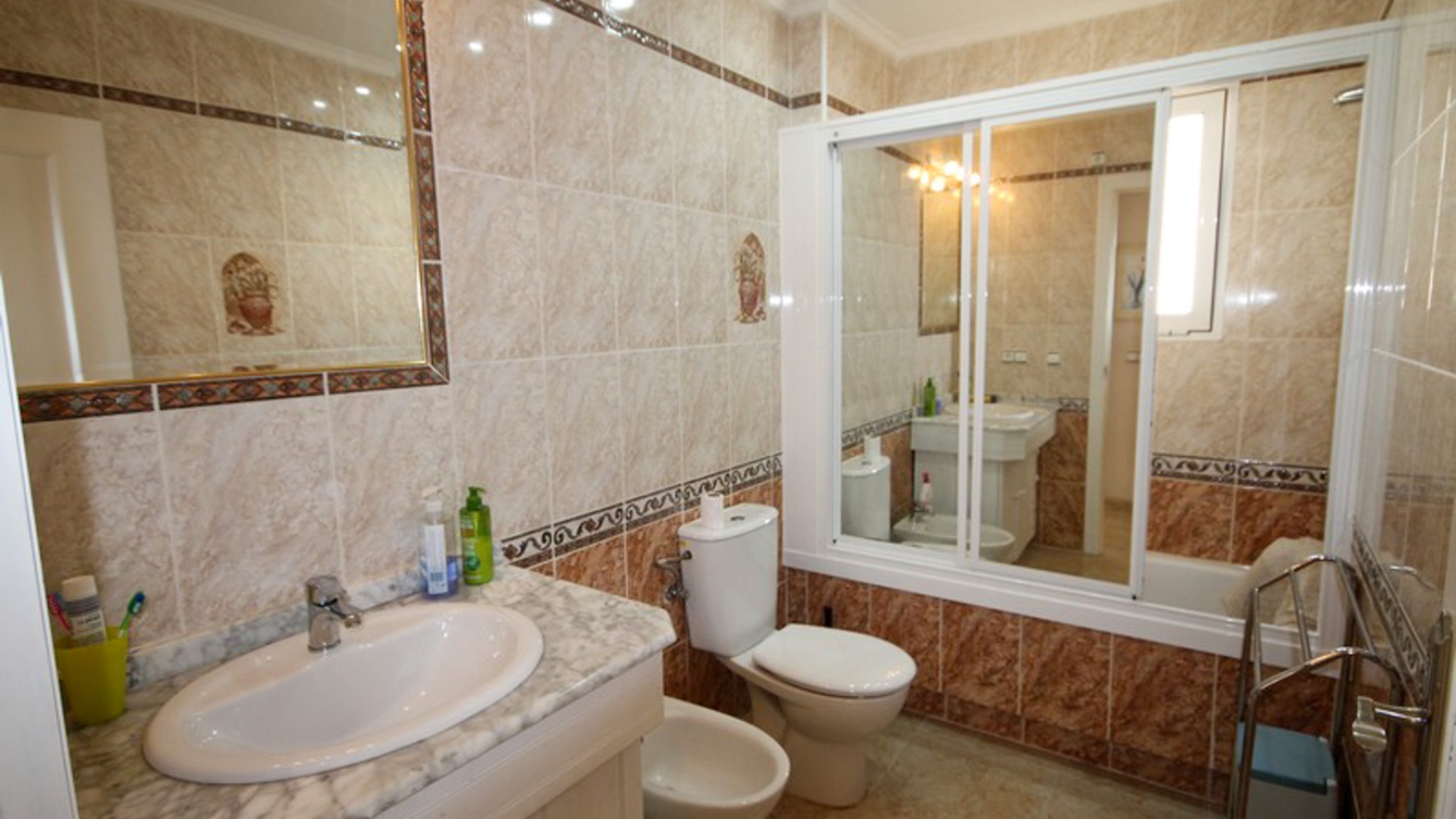 Wederverkoop - Villa - Villamartin - El Galan