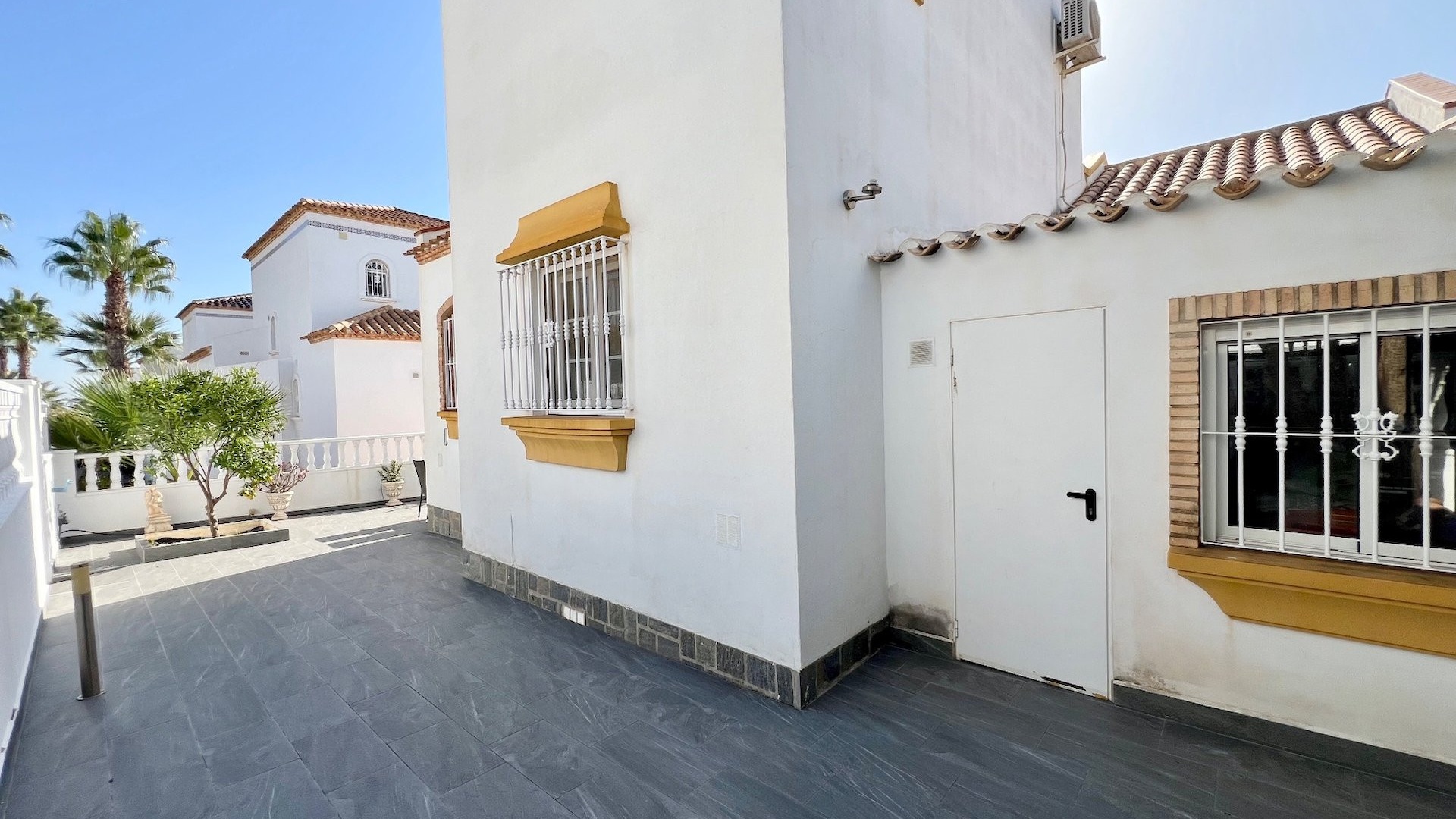 Wederverkoop - Villa - Villamartin - Los Dolses