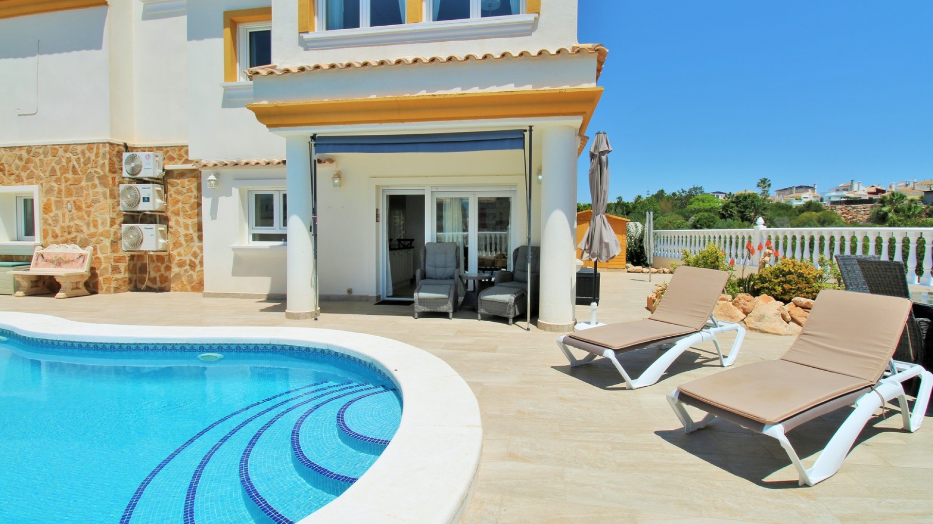 Wederverkoop - Villa - Villamartin - Los Dolses