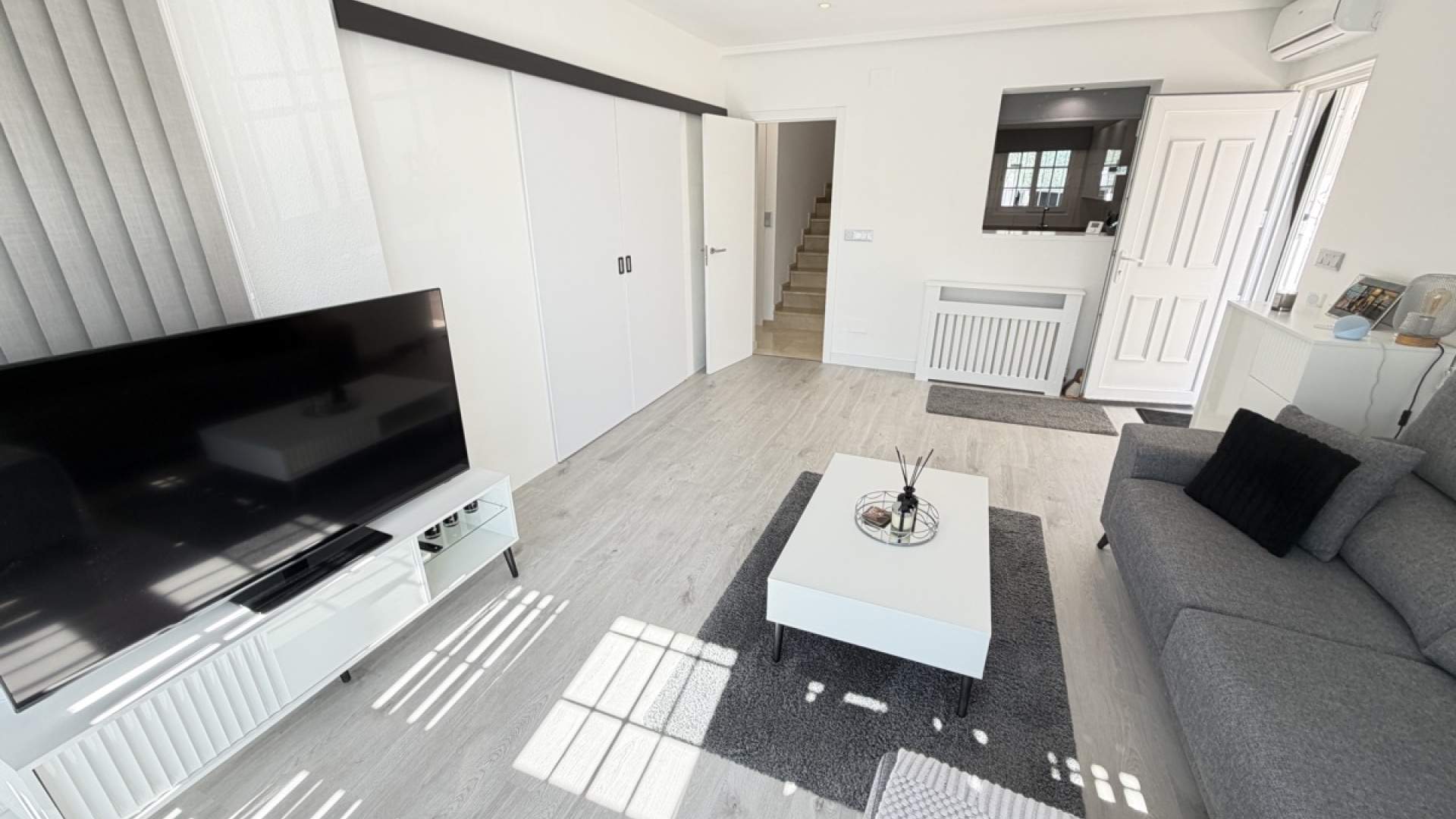 Wederverkoop - Villa - Villamartin - Los Dolses