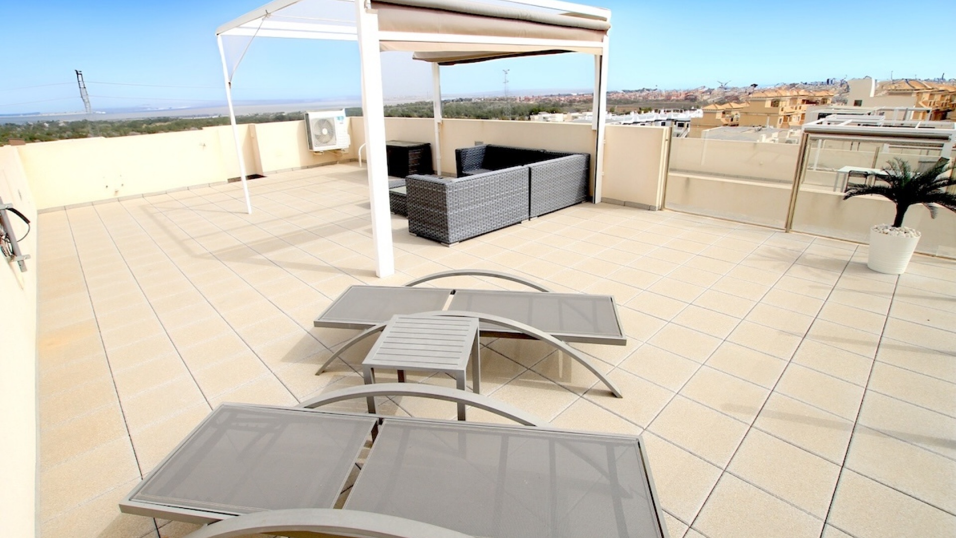 Wederverkoop - Villa - Villamartin - PAU 26