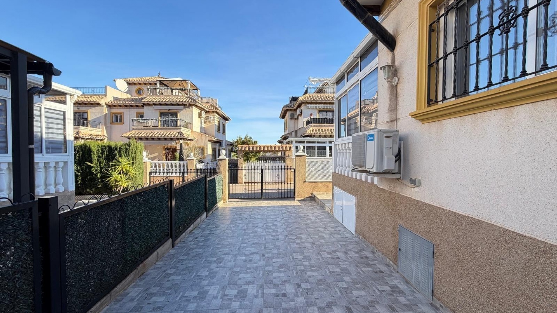 Wederverkoop - Villa - Villamartin - pinada golf