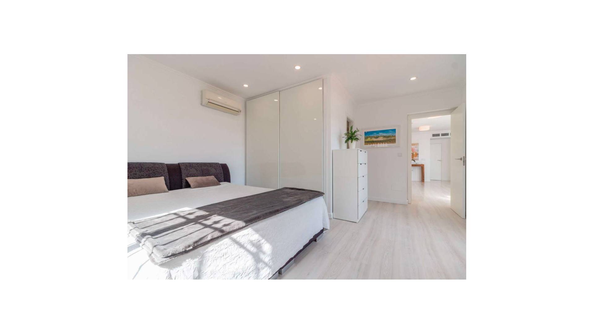 Wederverkoop - Villa - Villamartin