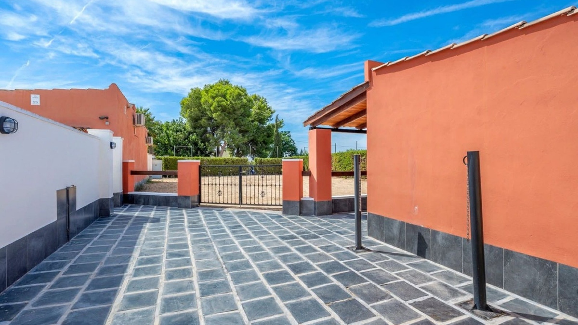 Wiederverkauf - Country Property - Almoradi - Heredades