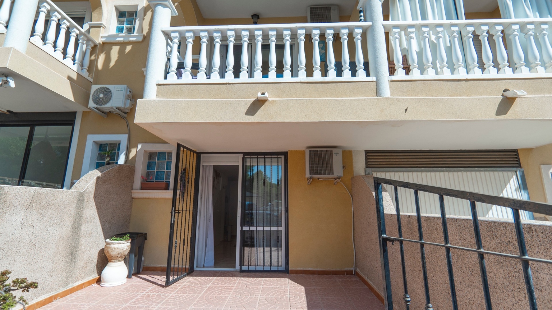 Wiederverkauf - Stadthaus - Algorfa - La Finca Golf - Montemar