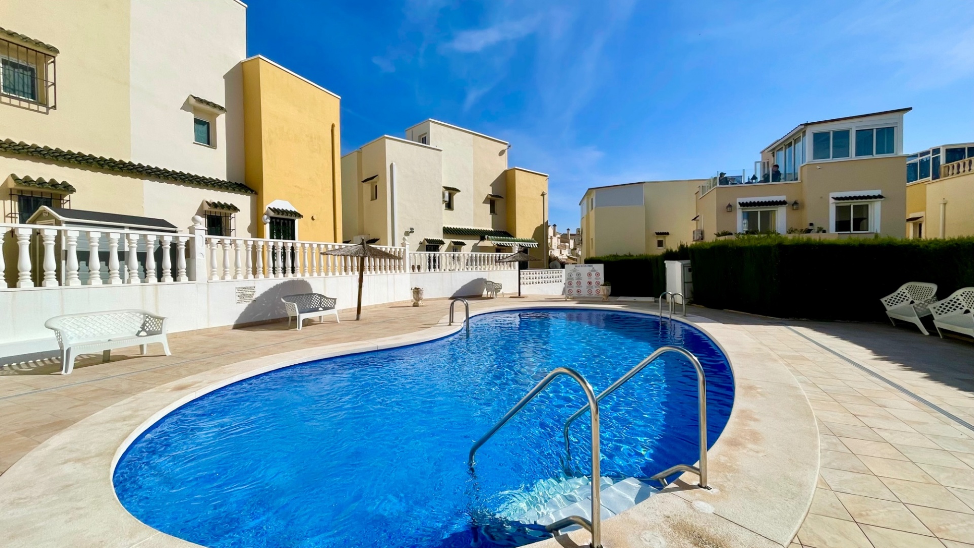 Wiederverkauf - Stadthaus - Los Altos