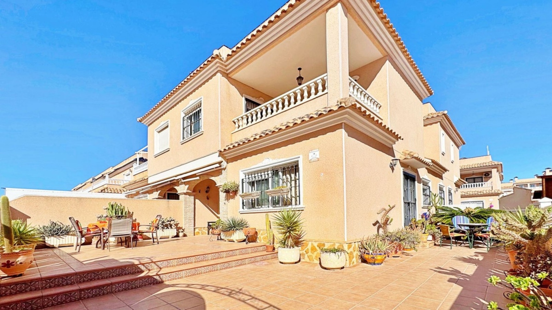 Wiederverkauf - Stadthaus - Orihuela - Villamartin