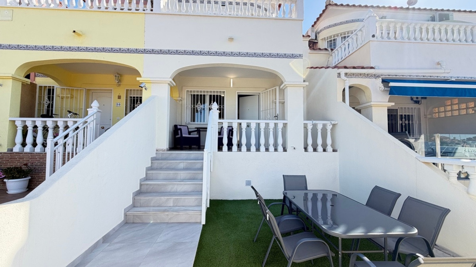 Wiederverkauf - Stadthaus - Orihuela - Villamartin