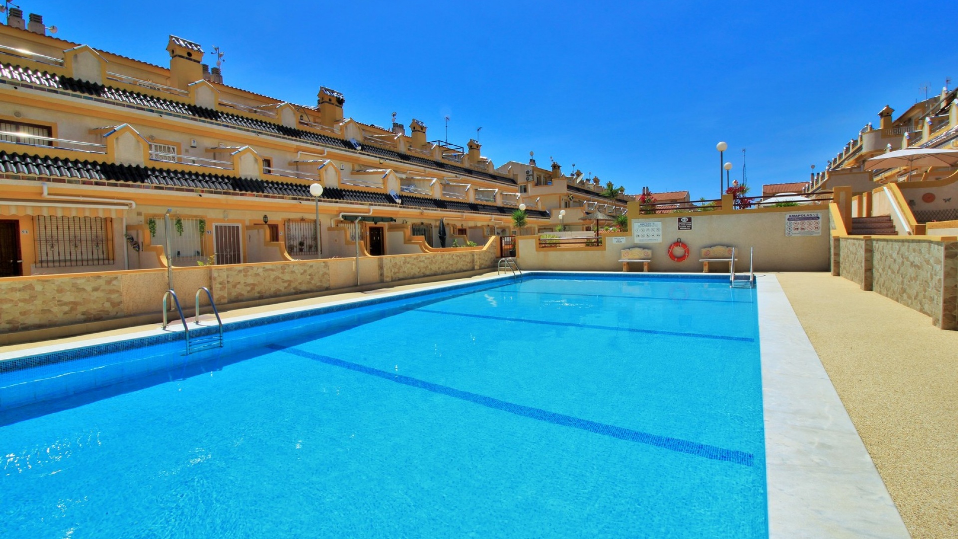 Wiederverkauf - Stadthaus - Playa Flamenca - amapolas