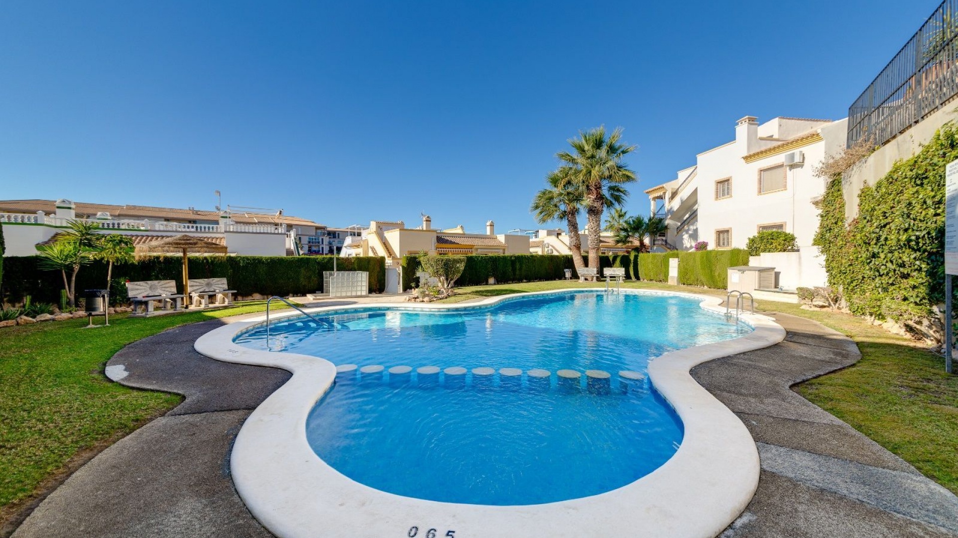 Wiederverkauf - Stadthaus - Playa Flamenca - jumilla