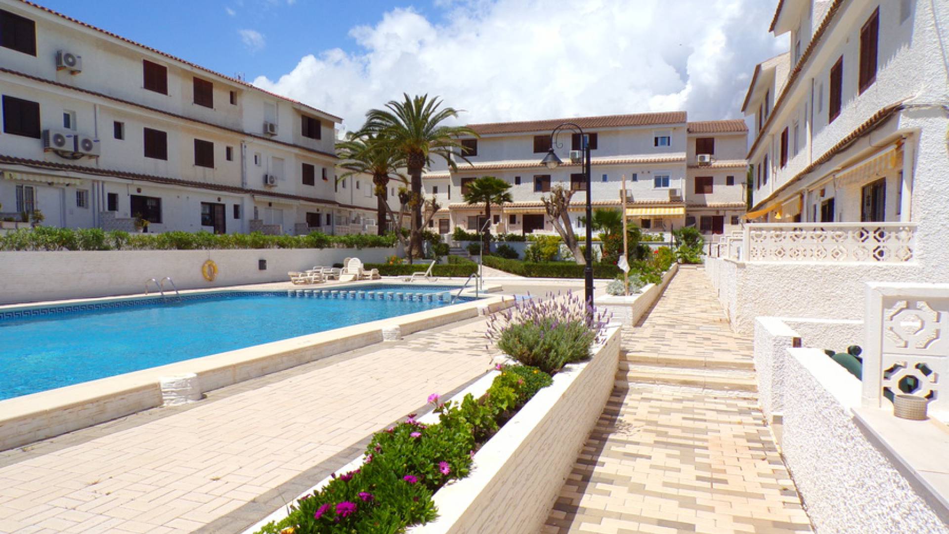 Wiederverkauf - Stadthaus - Punta Prima - rocajuna