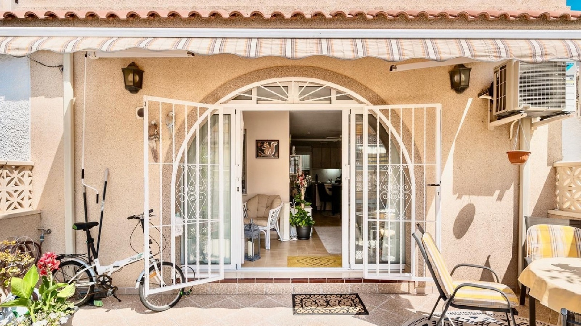 Wiederverkauf - Stadthaus - Torrevieja - Torrevieja Centro
