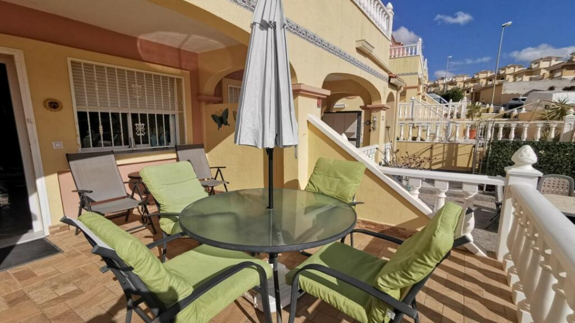 Wiederverkauf - Stadthaus - Villamartin - bosque de las lomas