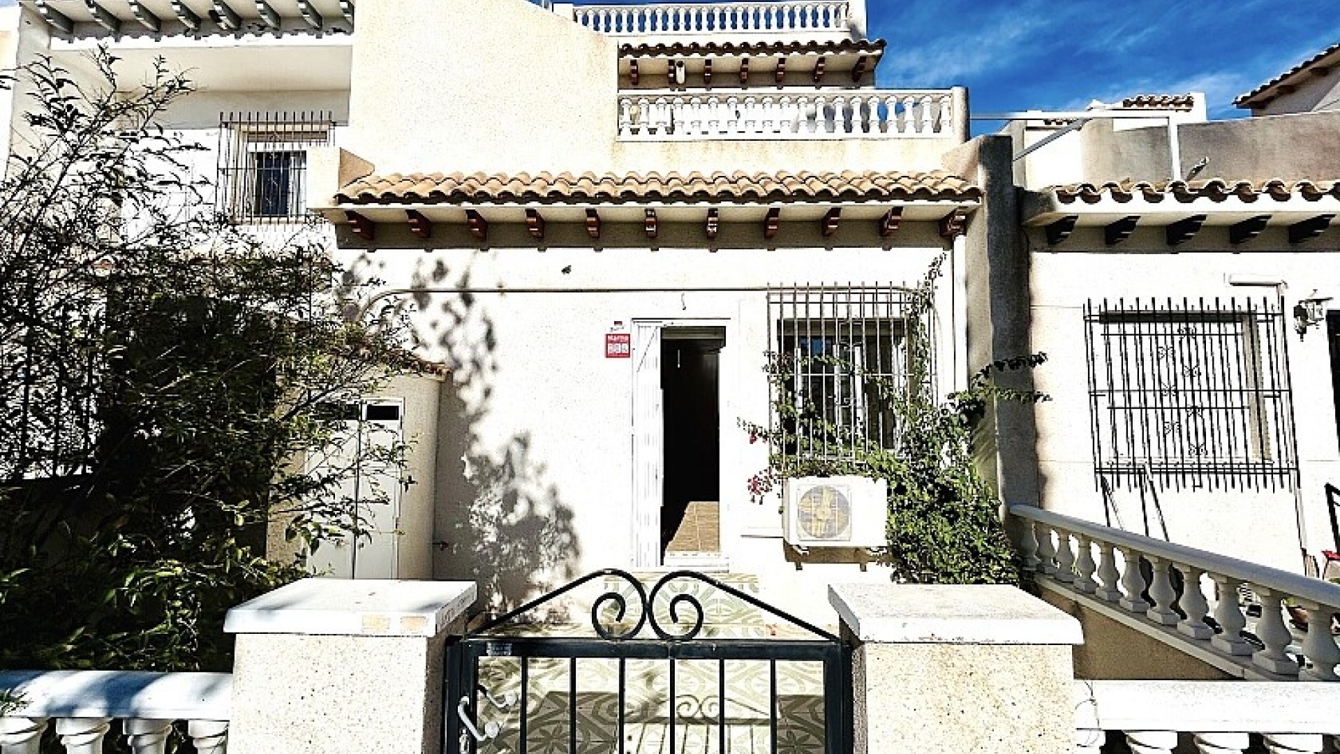 Wiederverkauf - Stadthaus - Villamartin - La Fuente