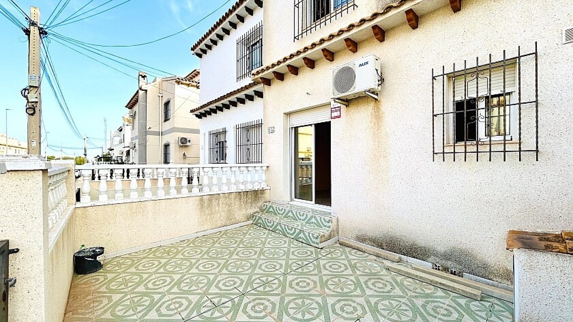 Wiederverkauf - Stadthaus - Villamartin - La Fuente