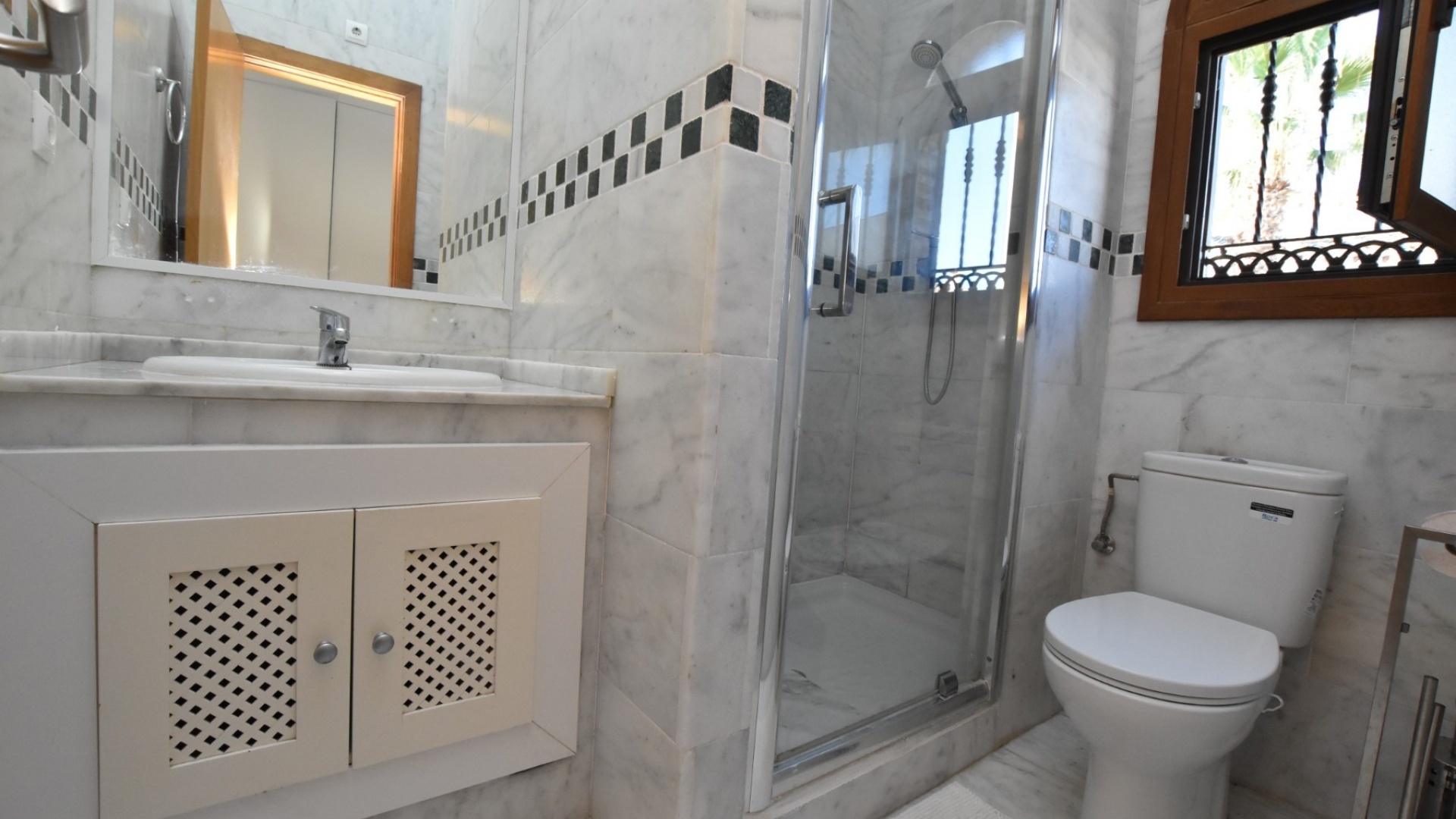 Wiederverkauf - Villa - Algorfa - La Finca Golf Resort