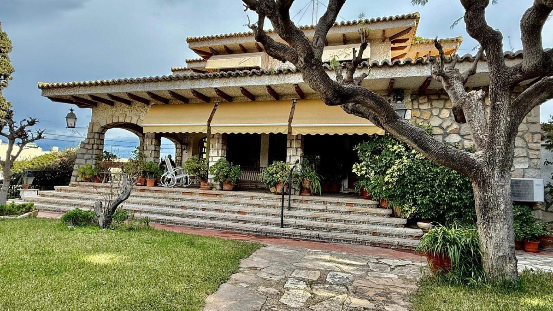 Wiederverkauf - Villa - Alicante - Alicante Centro