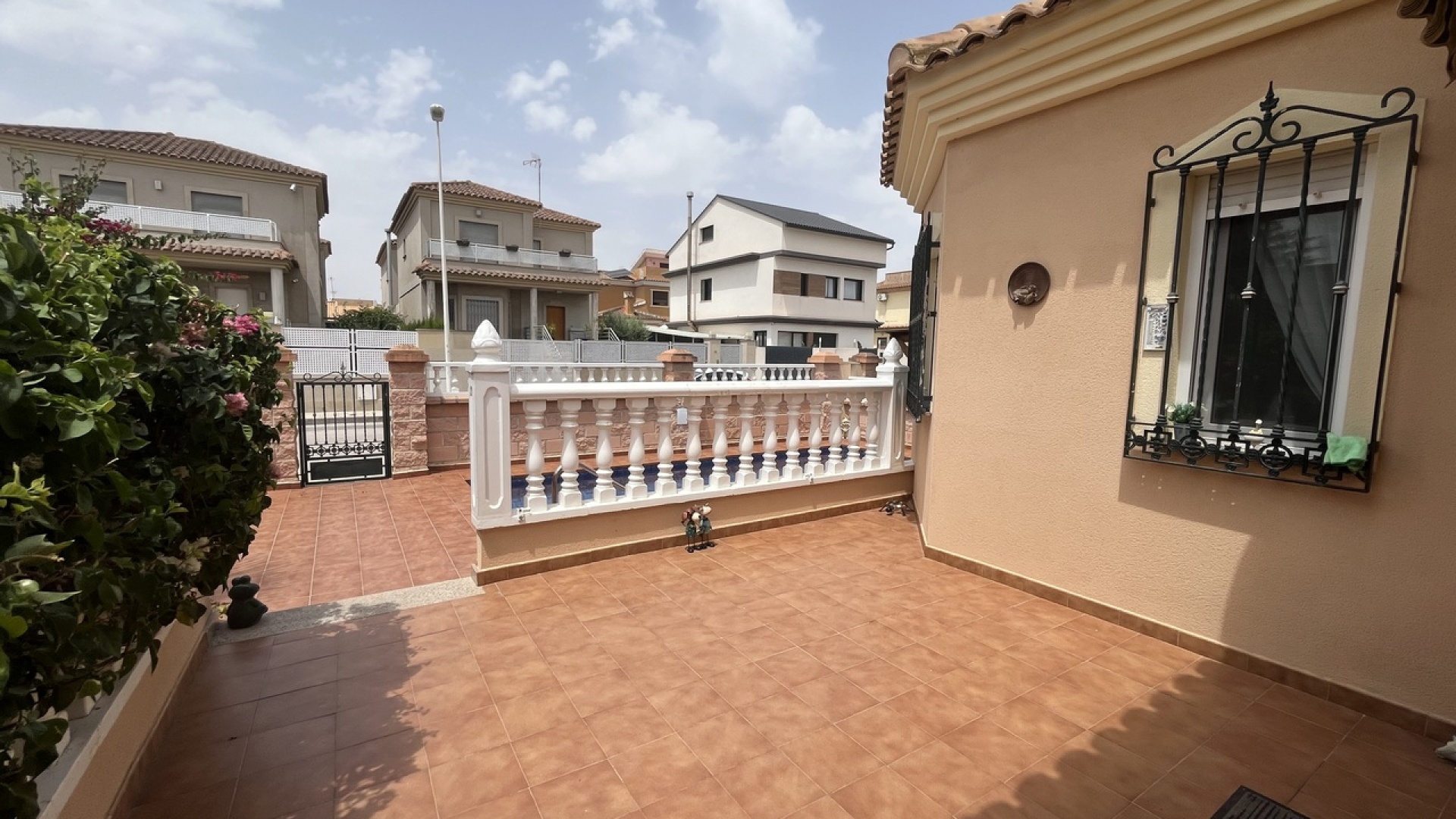 Wiederverkauf - Villa - Almoradi - almoradi