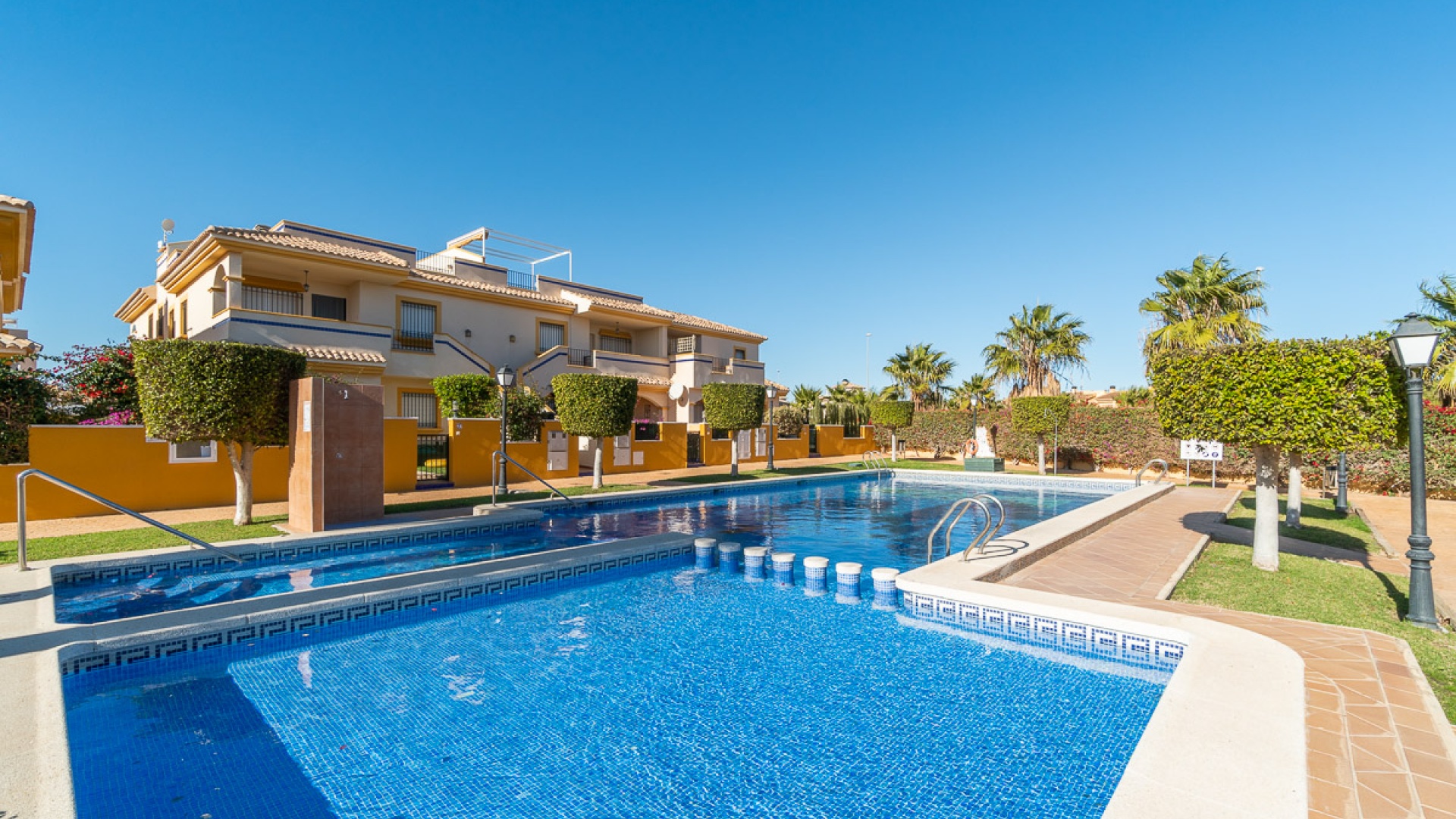 Wiederverkauf - Villa - Cabo Roig - Lomas de Cabo Roig