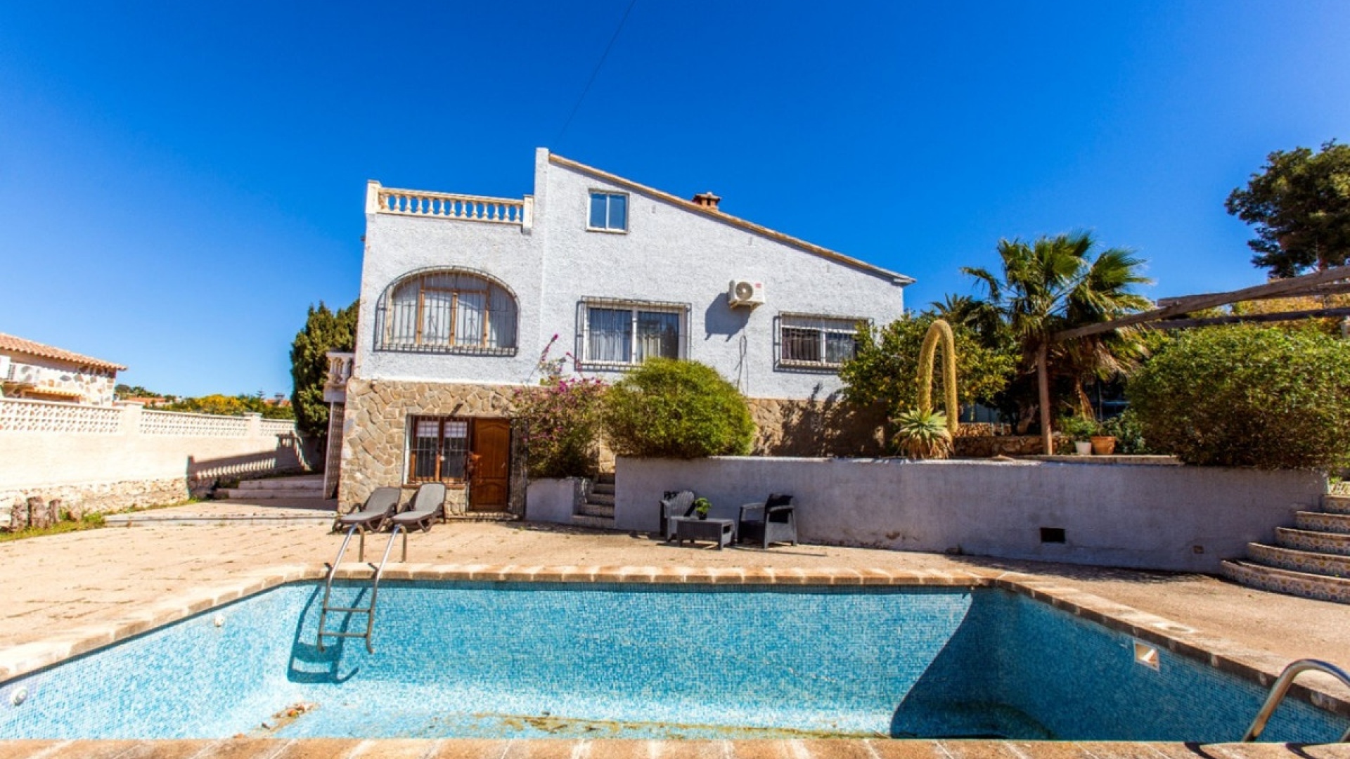 Wiederverkauf - Villa - Calpe - Calpe Centro