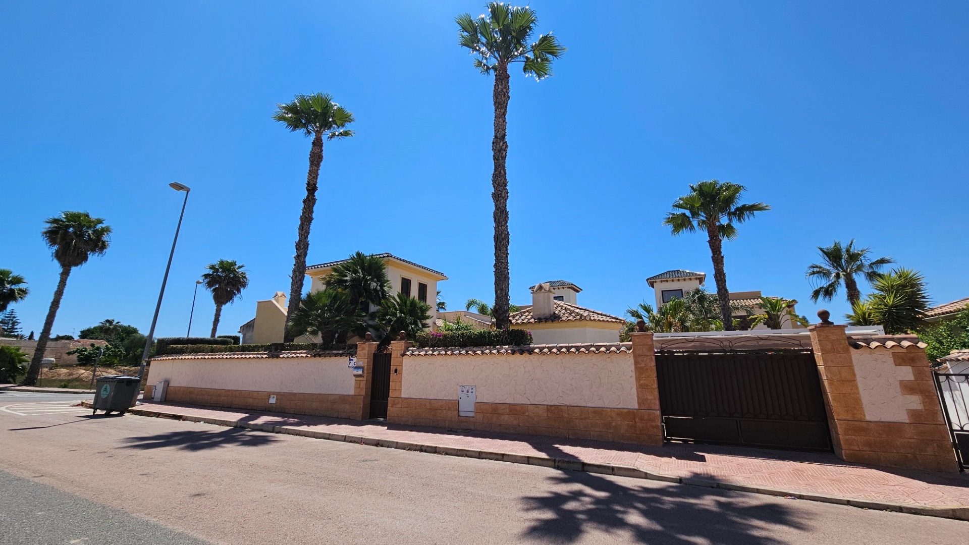 Wiederverkauf - Villa - Ciudad Quesada - Dona Pepa