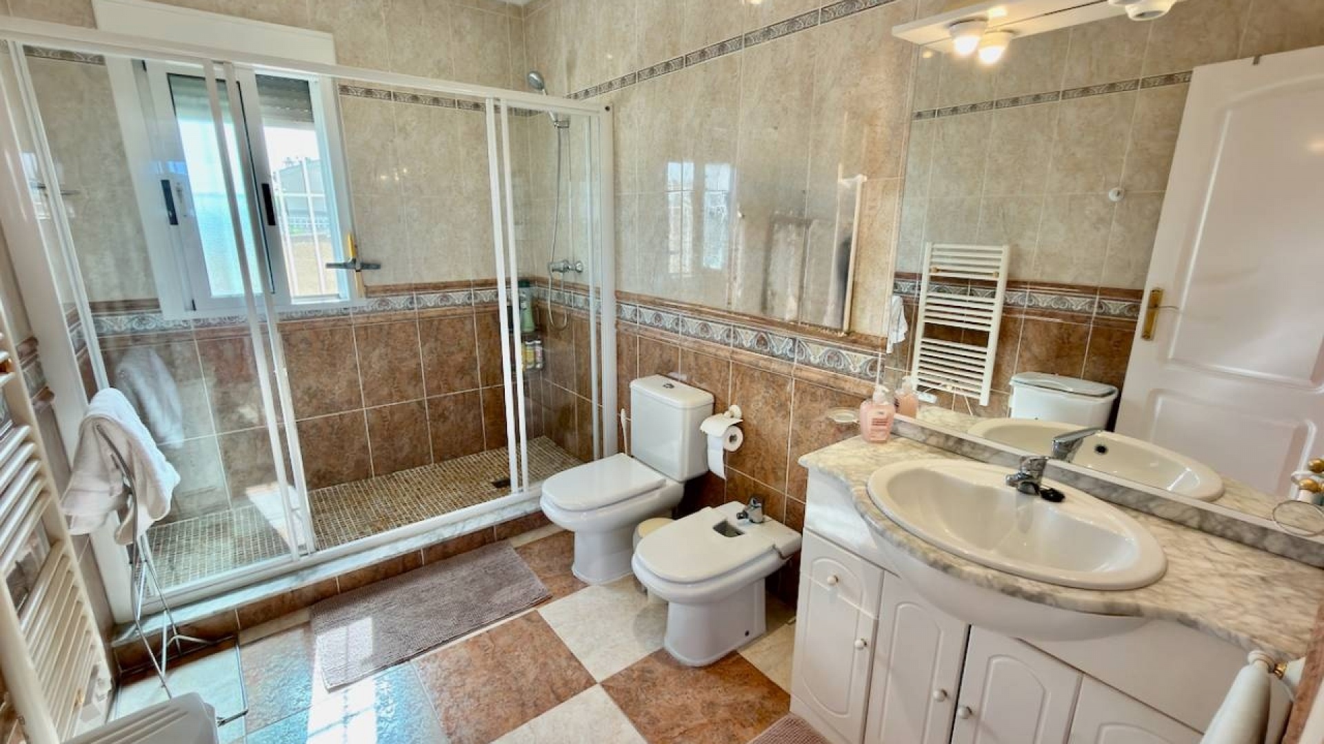 Wiederverkauf - Villa - Ciudad Quesada - Dona Pepa